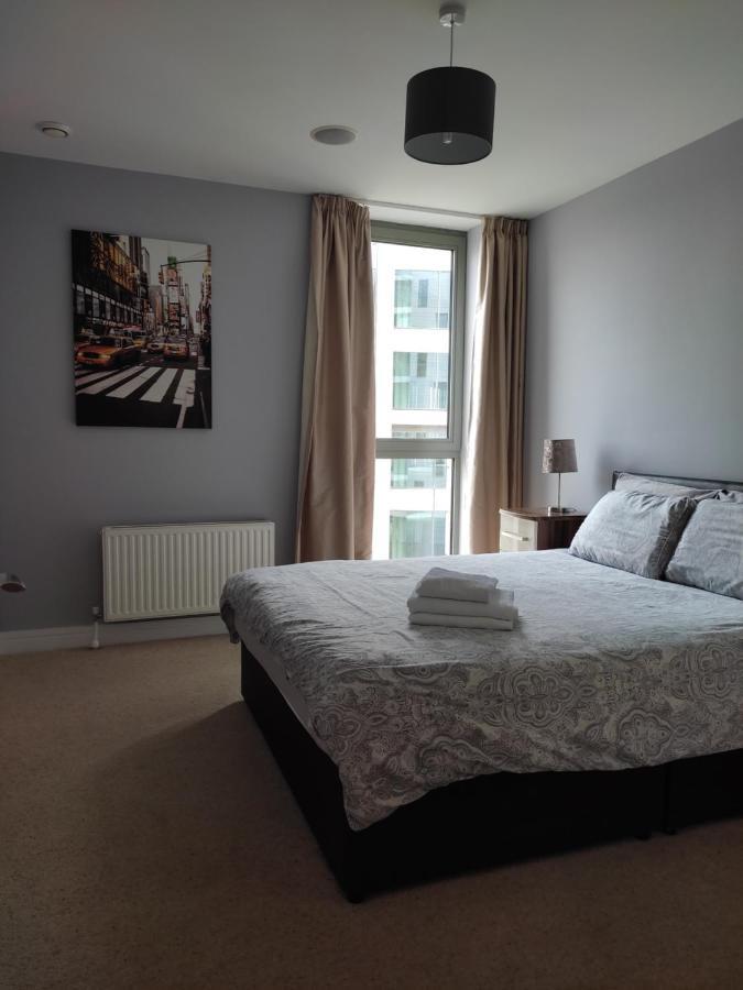 Benji & Milos Apartments Belfast Exterior foto